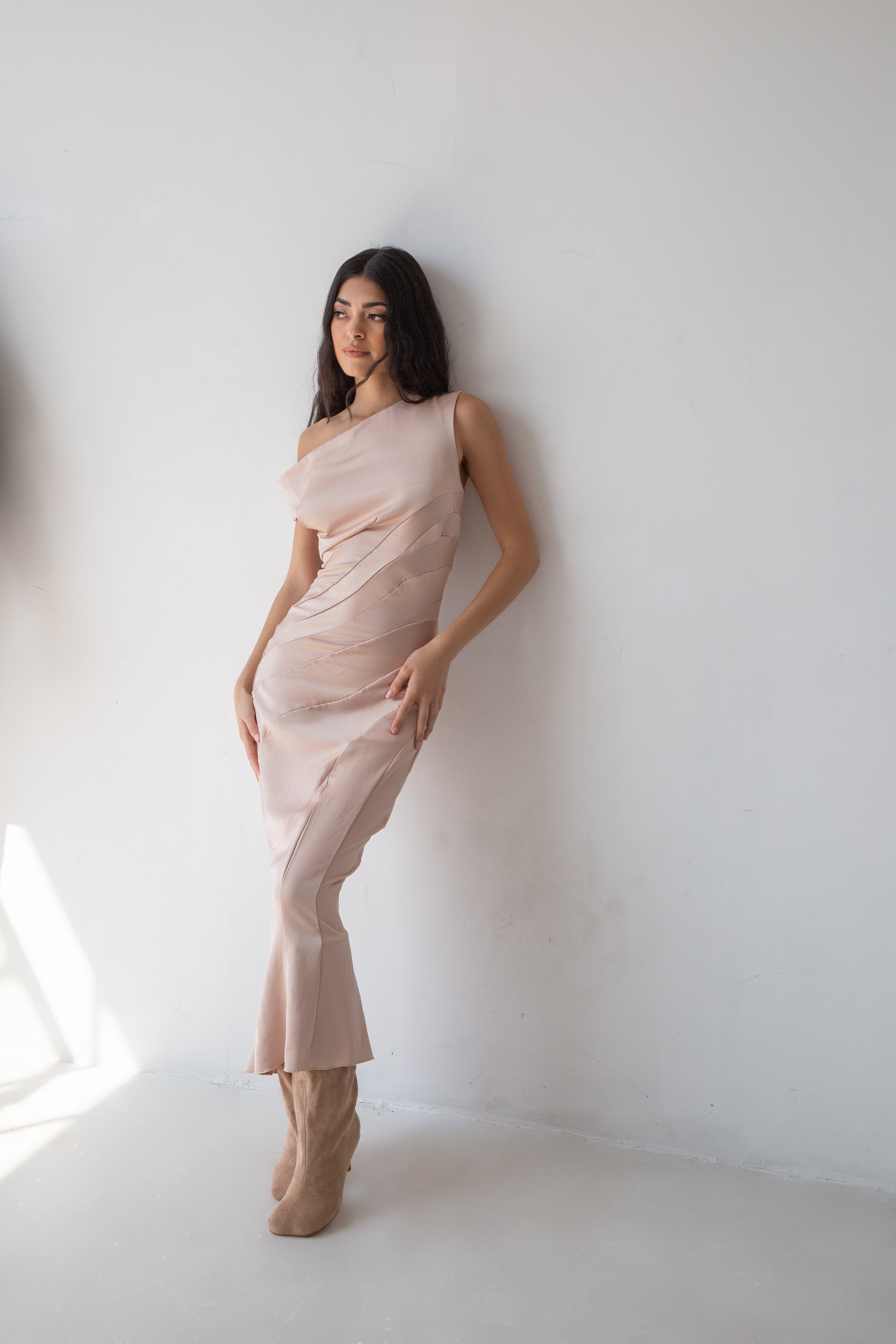 BLUSH SEAMS DRESS